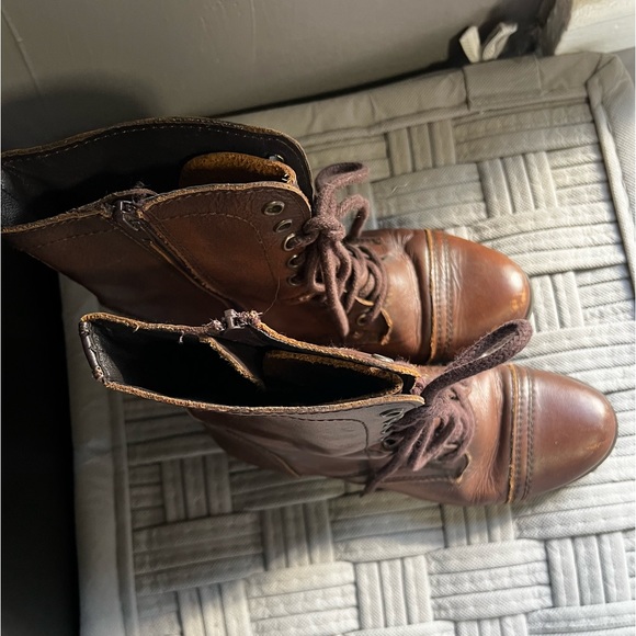 Steve Madden Military Boots - Picture 3 of 6